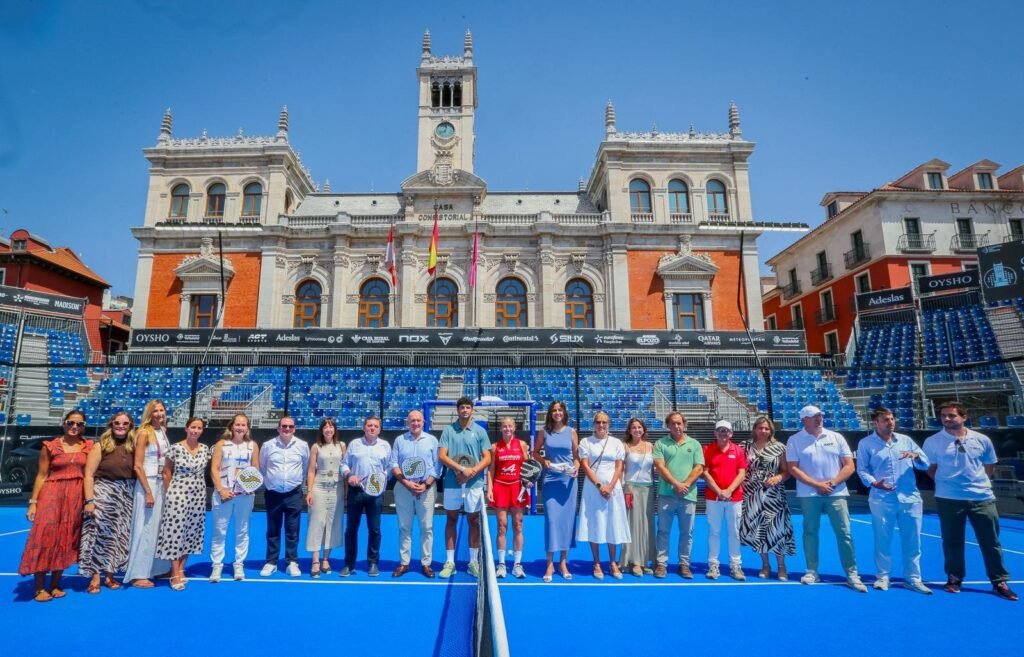 Valladolid P2 ya está en marcha: la Plaza Mayor vuelve a poner el pádel en el centro